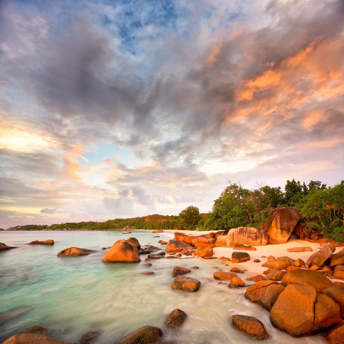 Luxury resort setting at Tea Tops Hideaway